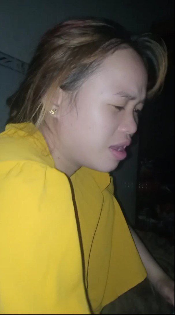 Em thư ký xinh đẹp bú buồi cực điệu nghệ